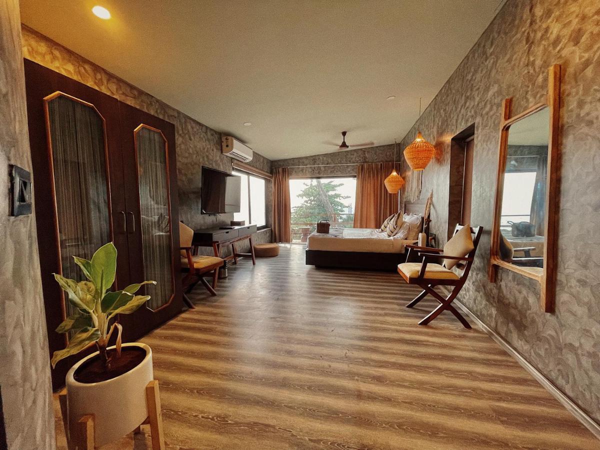 Ukiyo Beach Resort Mandrem Exterior photo